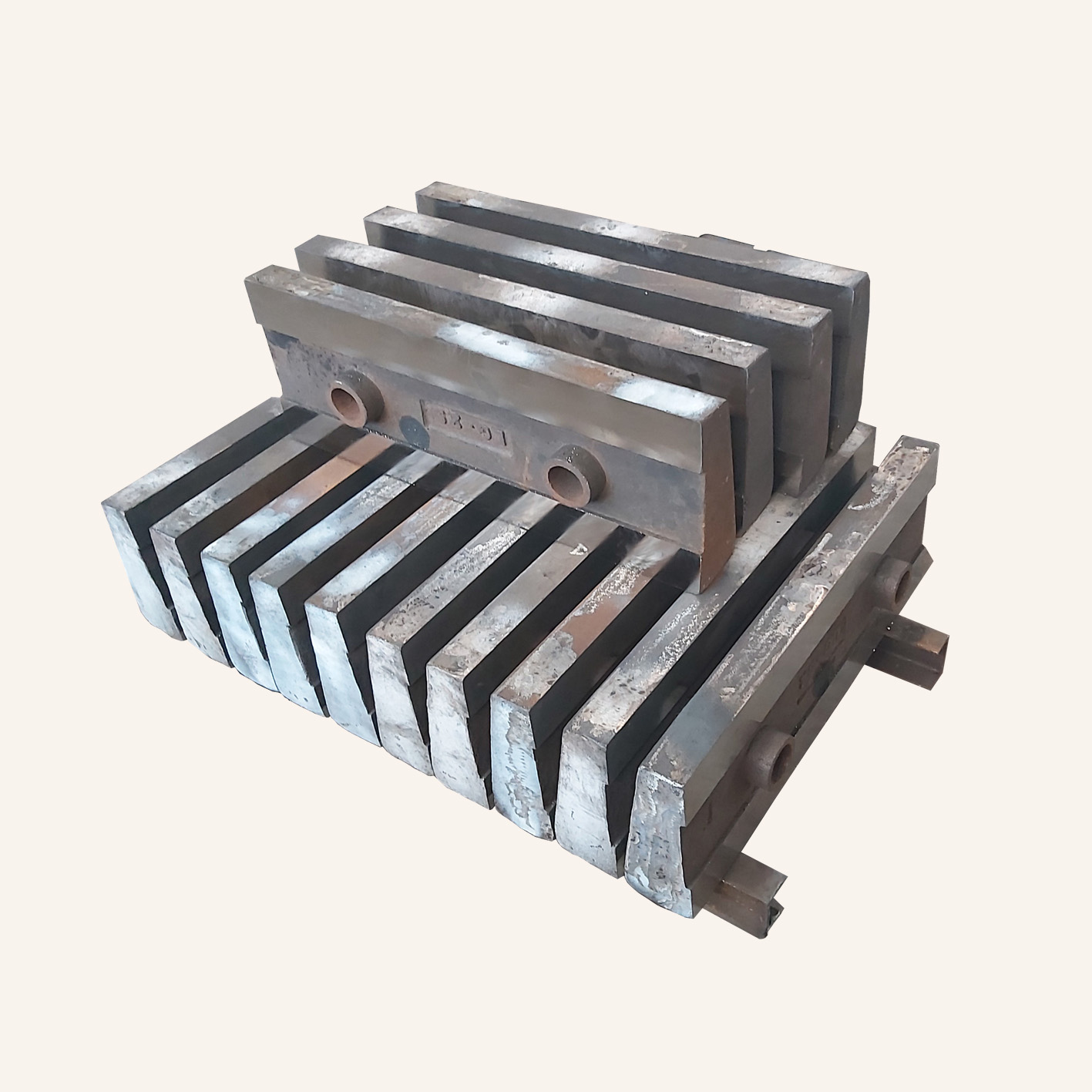 Pagsasanay ng paggamit ng Nawala na Foam Casting upang makabuo ng Mataas na Manganese Steel Lining Plates Para sa Mga Crushers